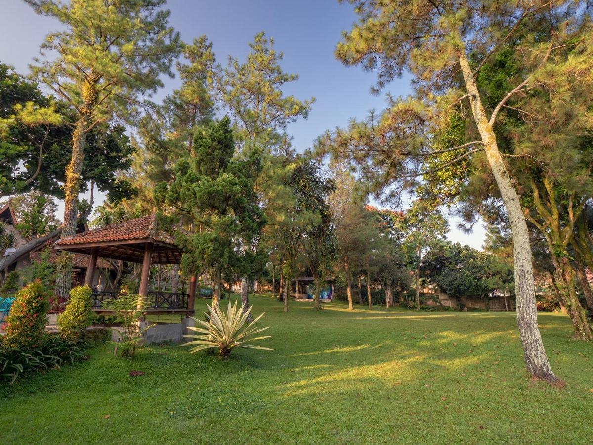 The Village Resort Bogor Eksteriør bilde
