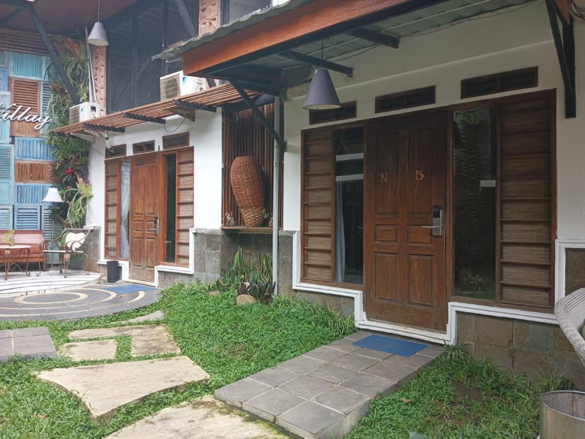 The Village Resort Bogor Eksteriør bilde