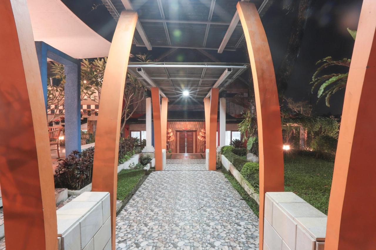 The Village Resort Bogor Eksteriør bilde