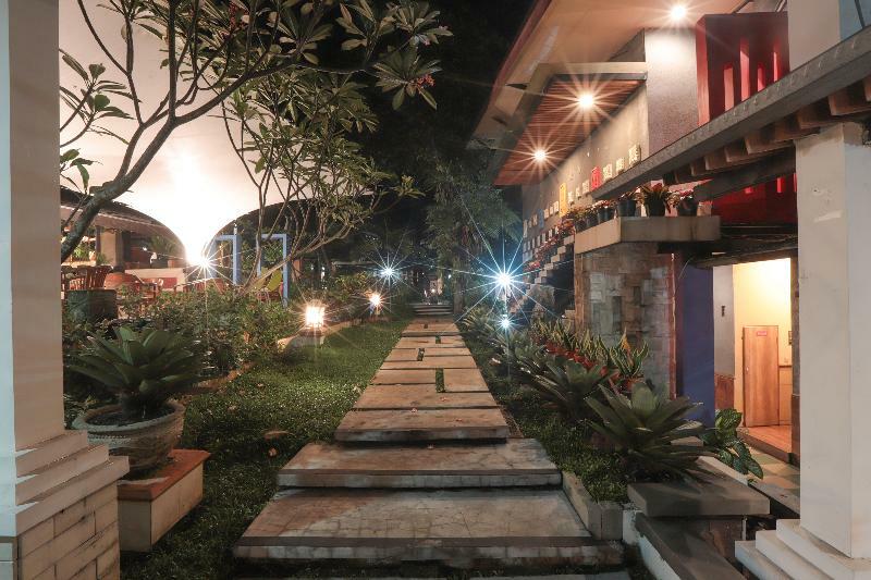 The Village Resort Bogor Eksteriør bilde